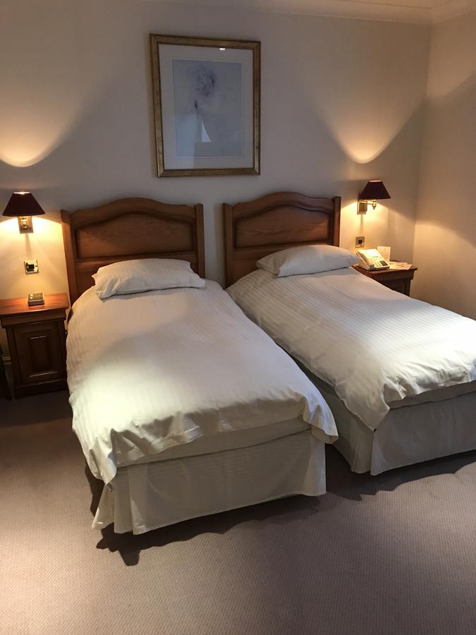 Regency Hotel Дуглас Экстерьер фото